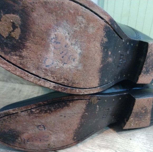 Frye Womens Melissa 2 Button Boot Black Size 8 1/2 B Black Leather Riding Boots - Picture 5 of 11